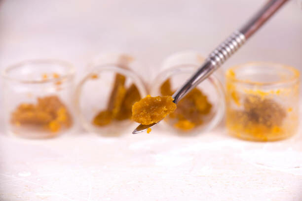 Cannabis shatter online in Canada | Hush Cannabis Club Canada